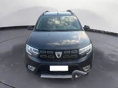 Dacia Logan MCV Stepway 1.5 Blue dCi 95CV Start&Stop del 2020 usata a Carini