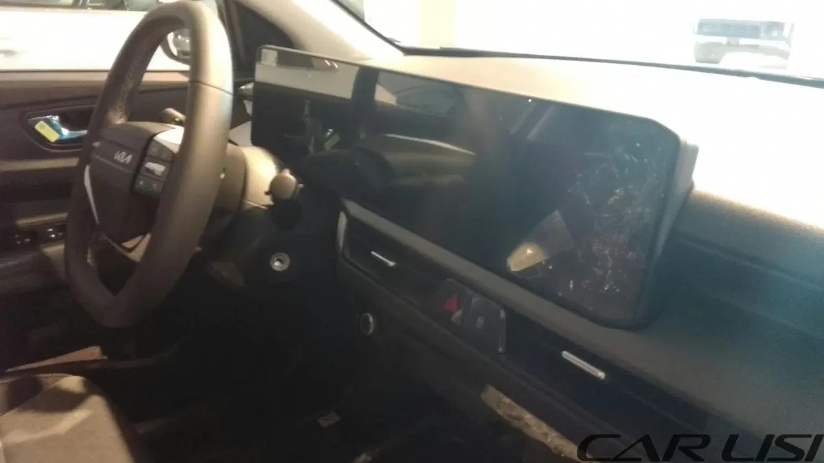 Kia Stonic nuova a Foggia (3)