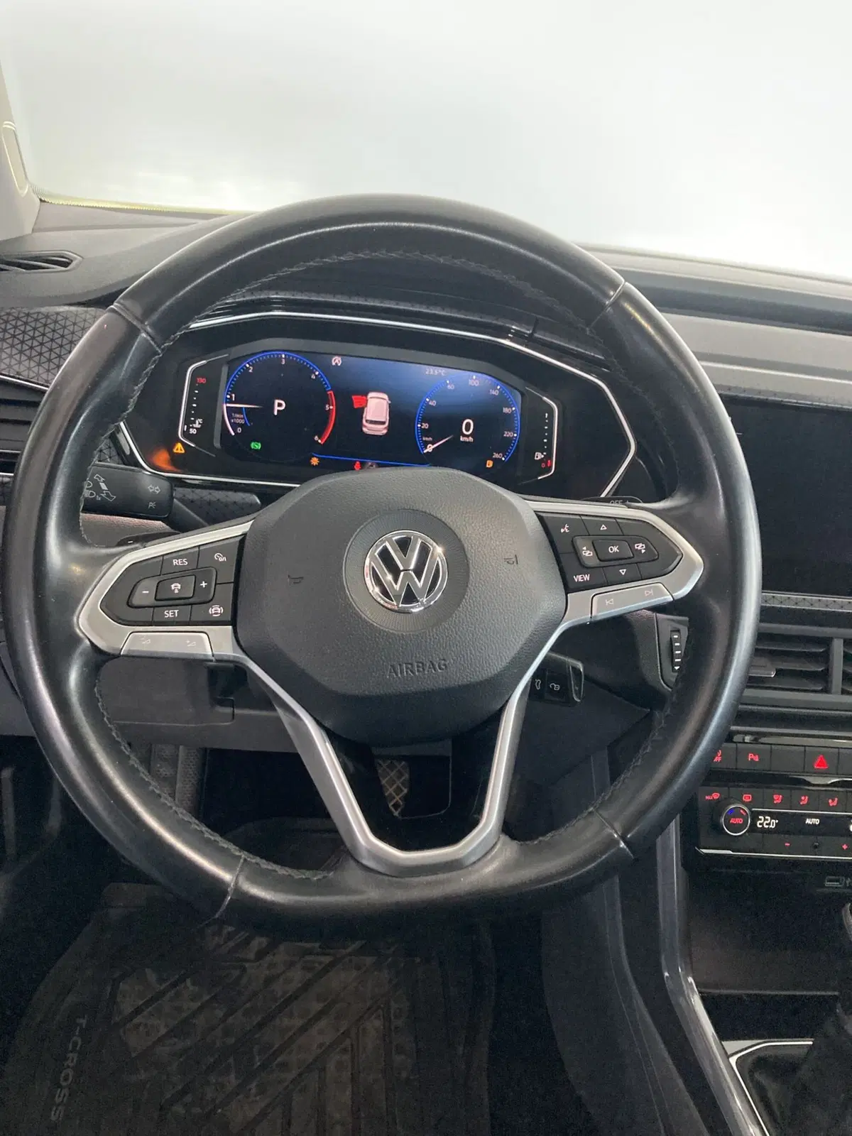 Volkswagen T-Cross usata a Foggia (12)