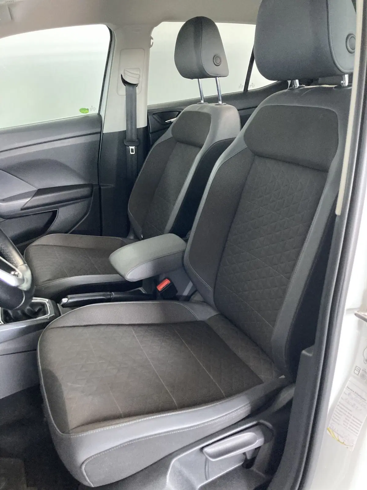 Volkswagen T-Cross usata a Foggia (6)