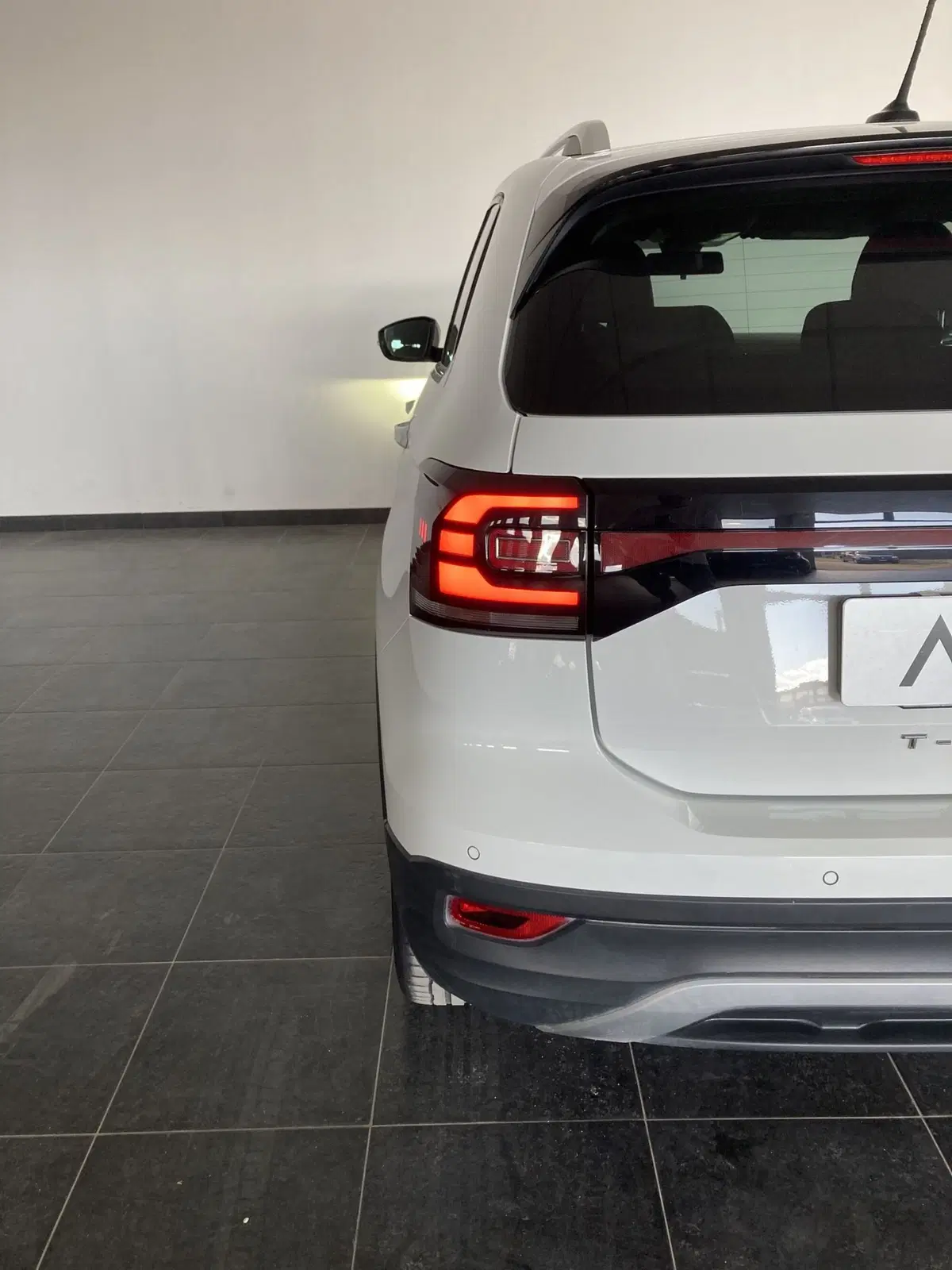 Volkswagen T-Cross usata a Foggia (9)