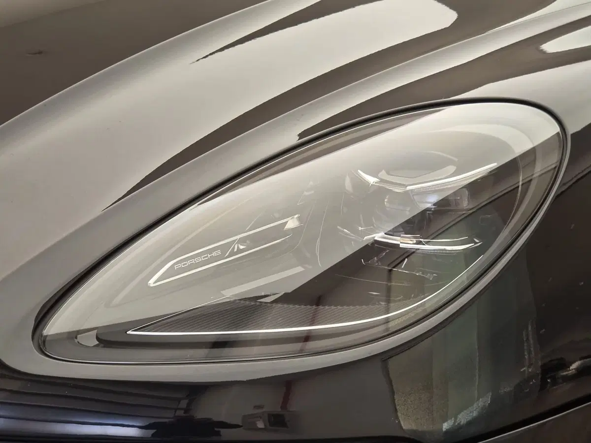 Porsche Macan usata a Bari (5)