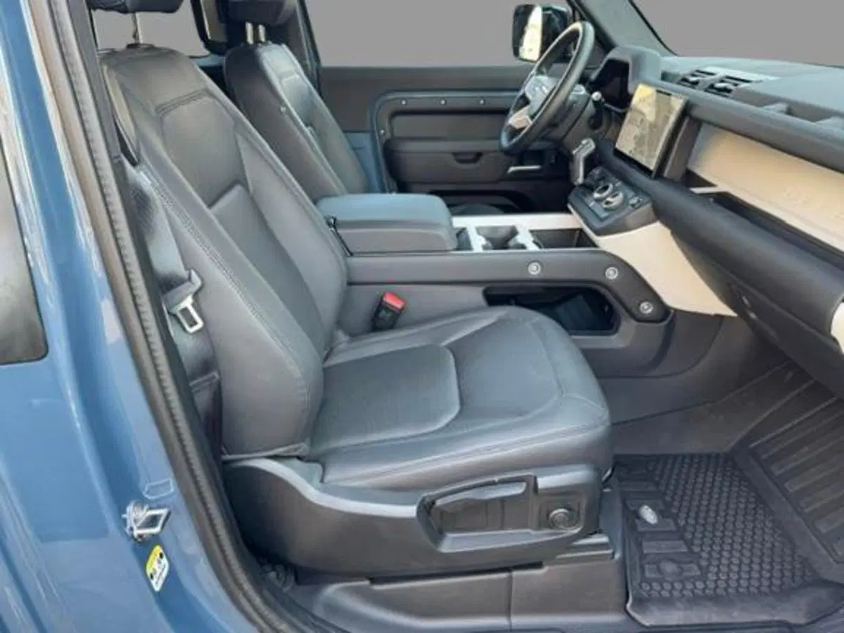 Land Rover Defender usata a Monza e Brianza (3)