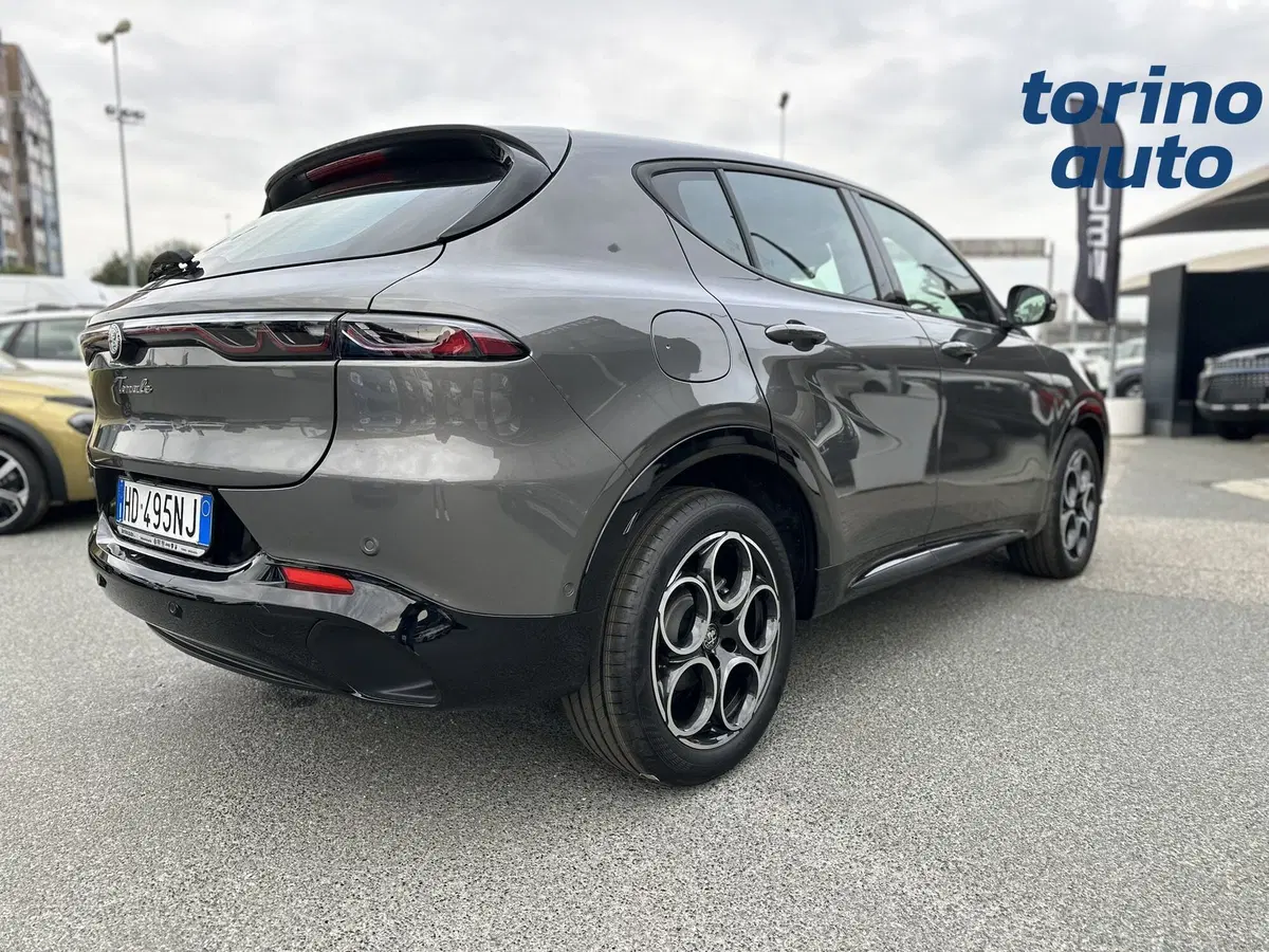 Alfa Romeo Tonale nuova a Torino (7)