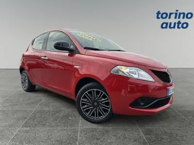 Lancia Ypsilon 1.2 69 CV 5 porte Gold del 2020 usata a Torino