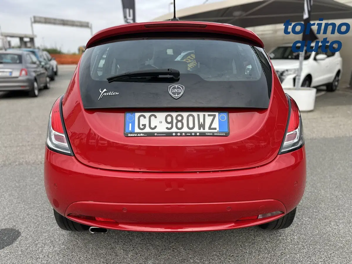 Lancia Ypsilon usata a Torino (6)