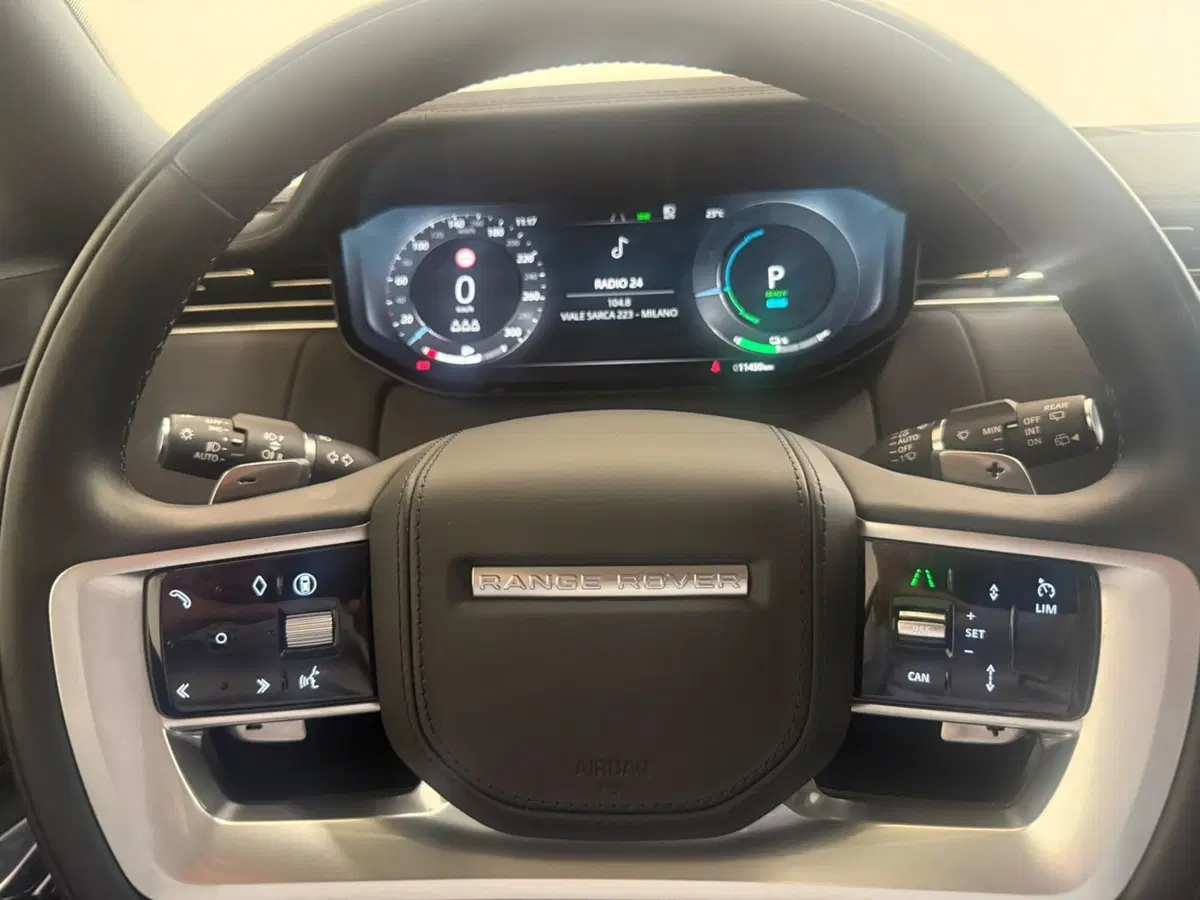 Land Rover Range Rover Sport usata a Novara (13)