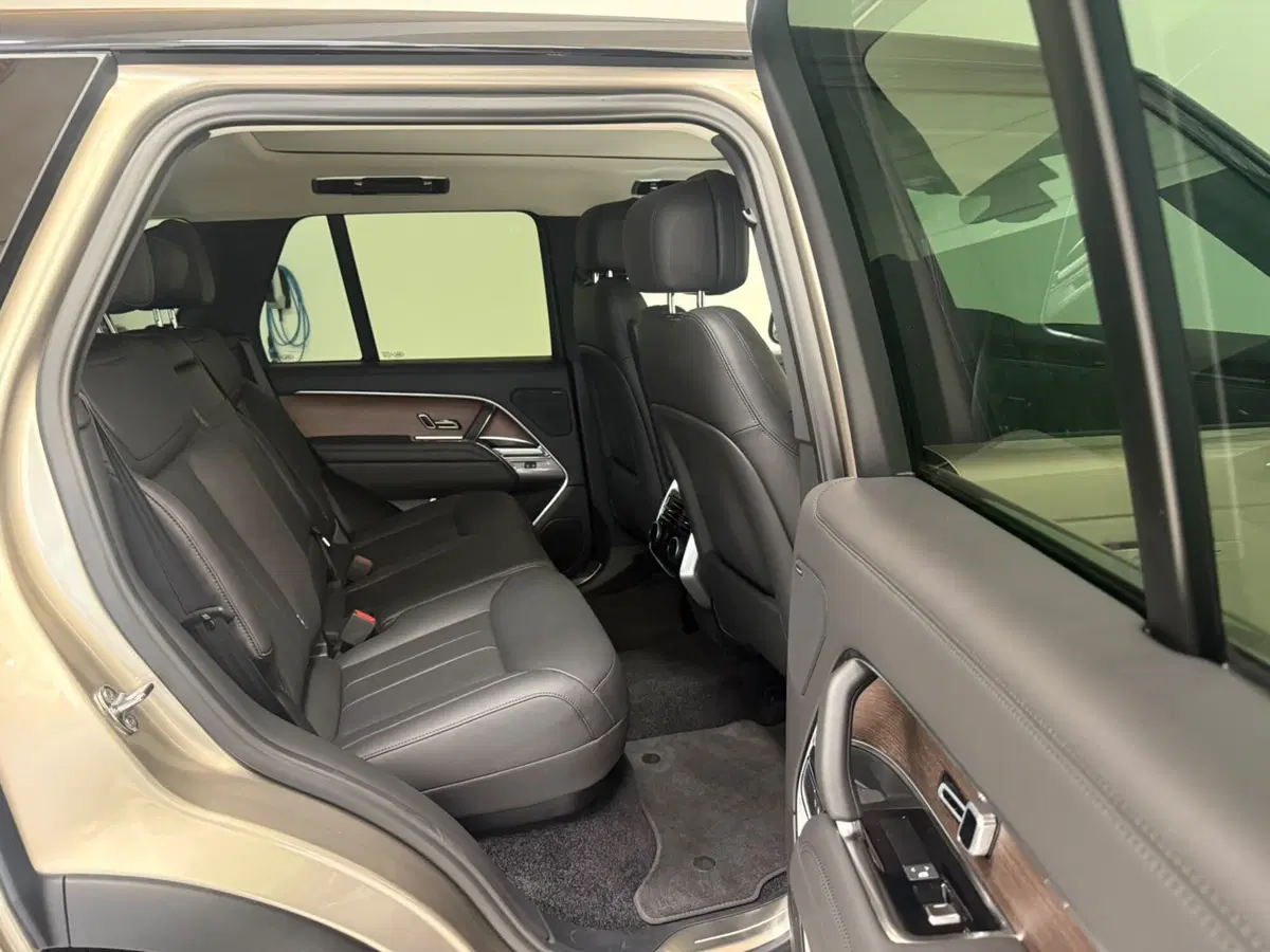 Land Rover Range Rover Sport usata a Novara (5)