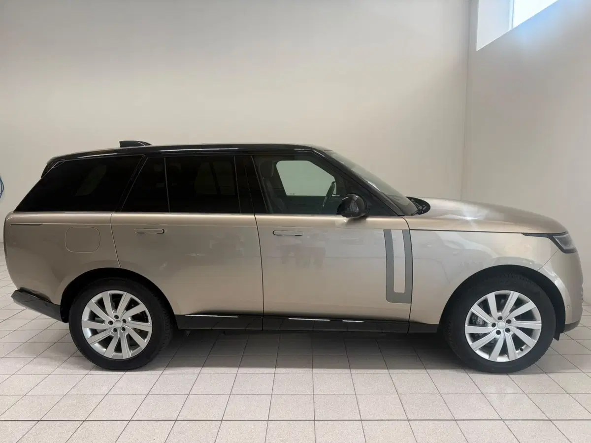 Land Rover Range Rover Sport usata a Novara (6)