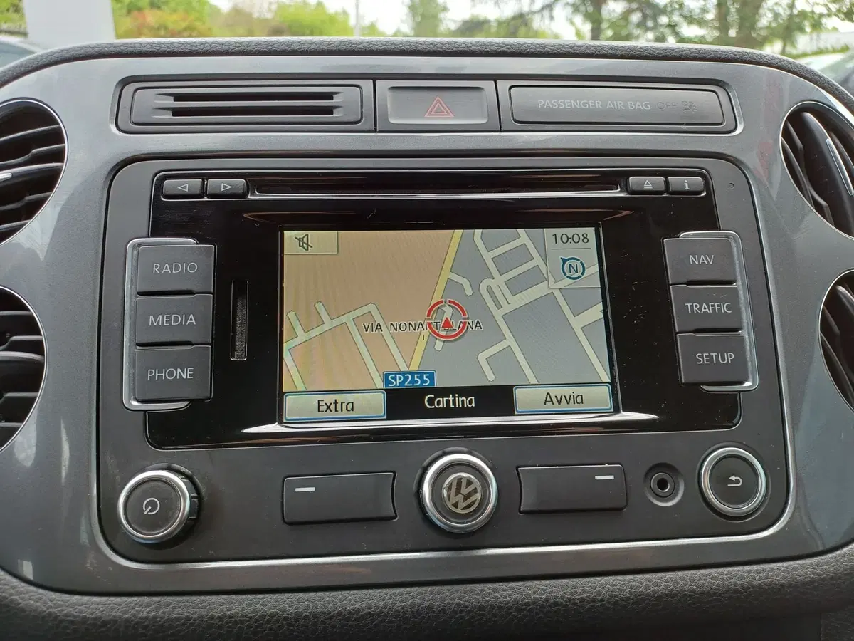 Volkswagen Tiguan usata a Modena (13)