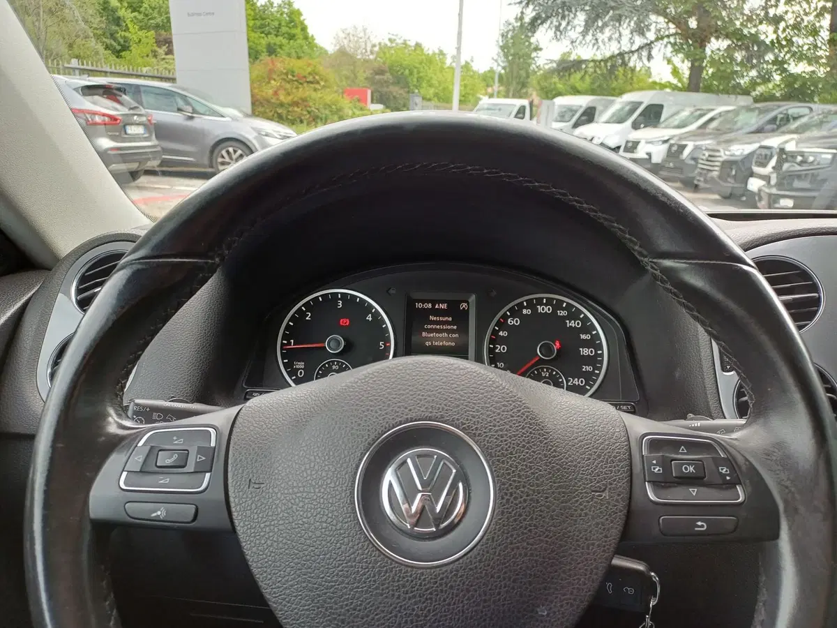 Volkswagen Tiguan usata a Modena (17)