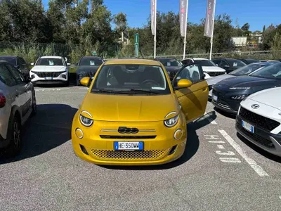Fiat 500 1.0 hybrid Torino nuova a Roma