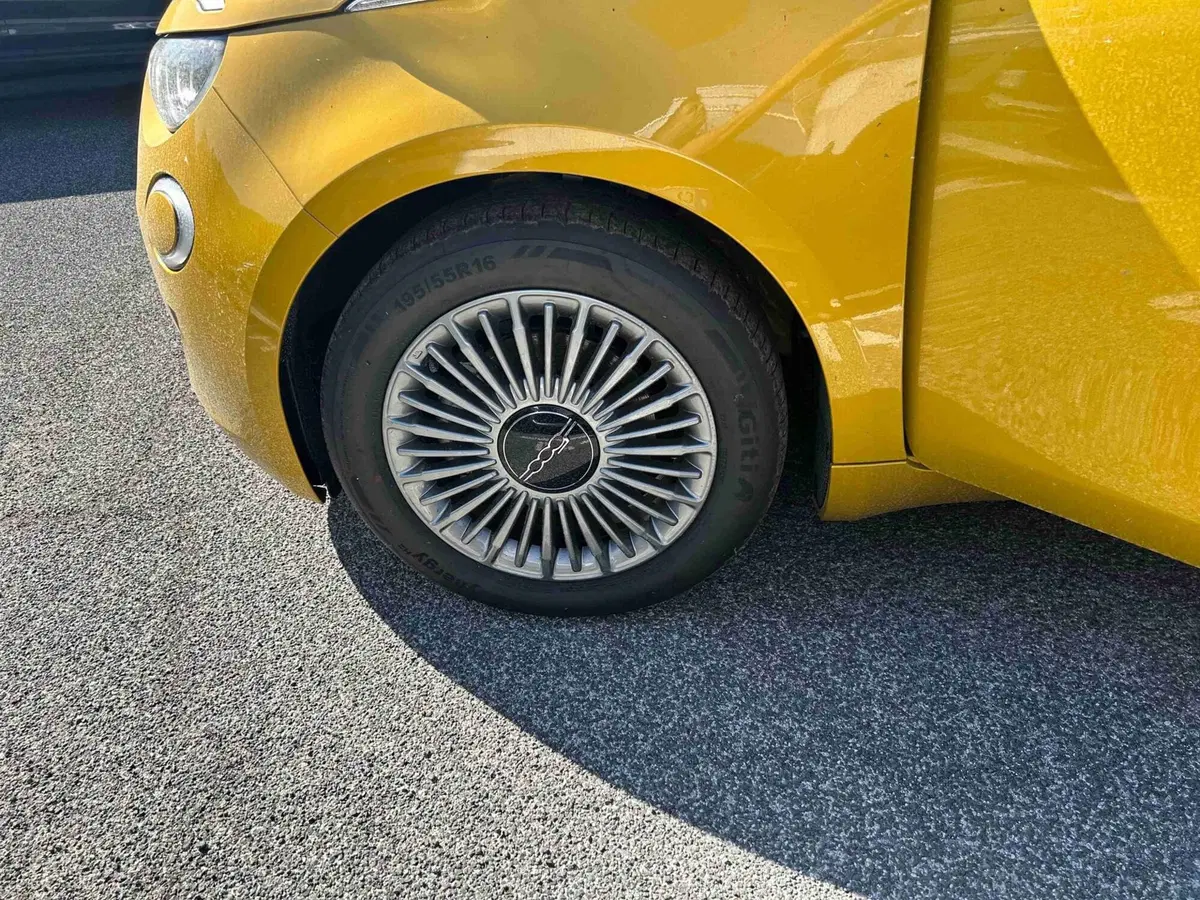 Fiat 500 nuova a Roma (5)