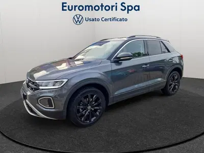 Volkswagen T-Roc 1.0 tsi Sport del 2023 usata a Monteriggioni