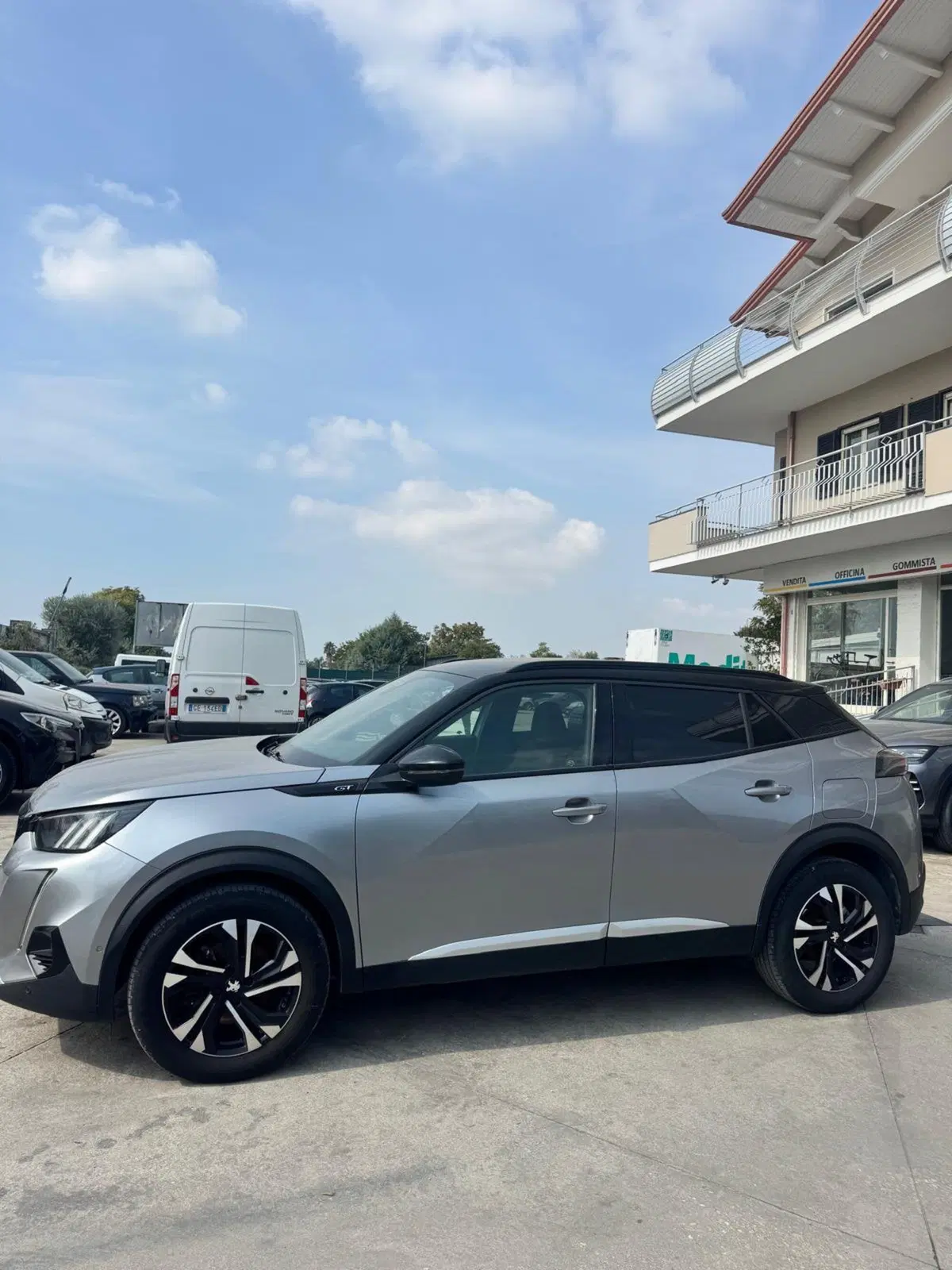 Peugeot 2008 usata a Caserta (2)