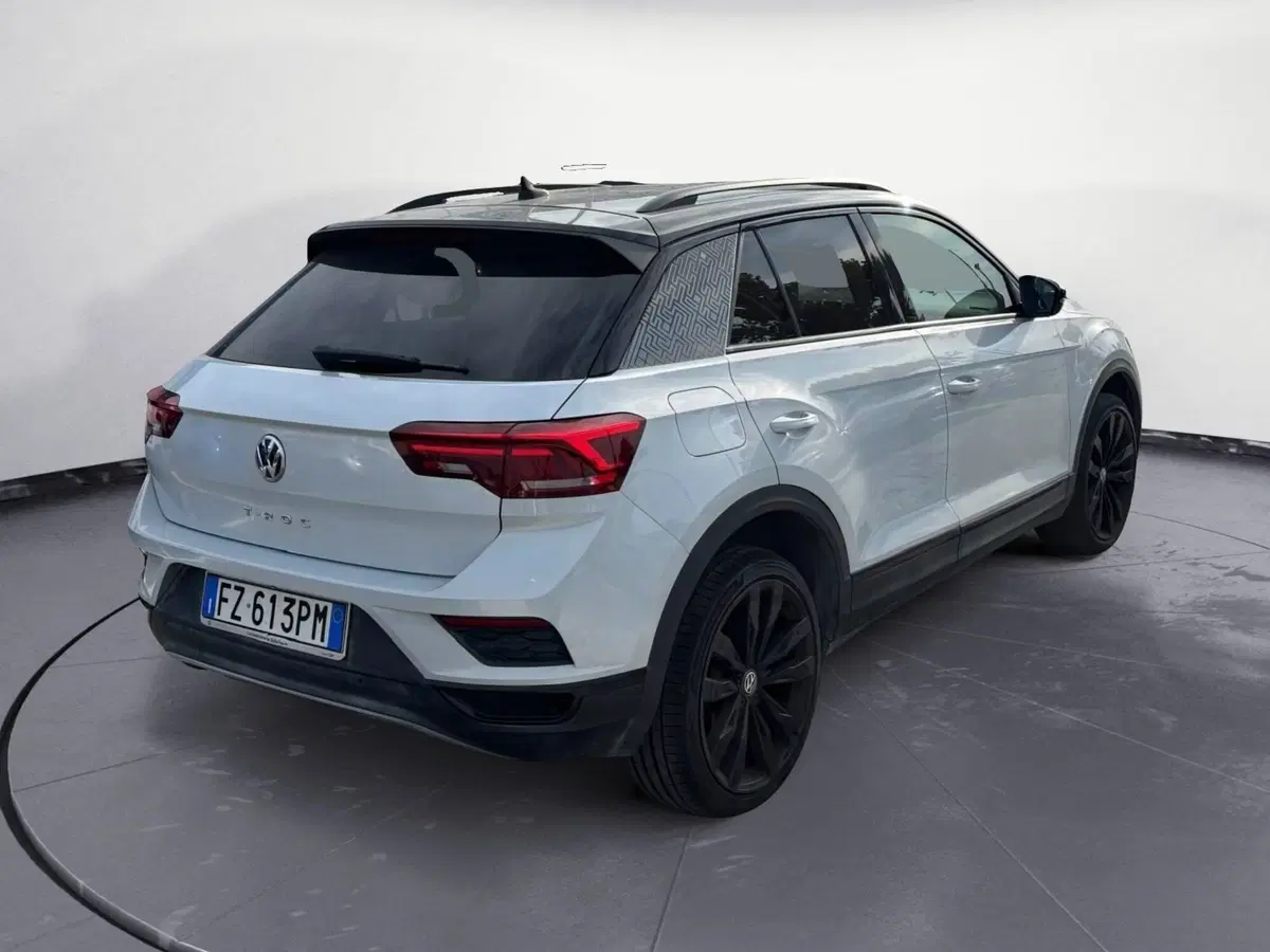 Volkswagen T-Roc usata a Massa-Carrara (5)