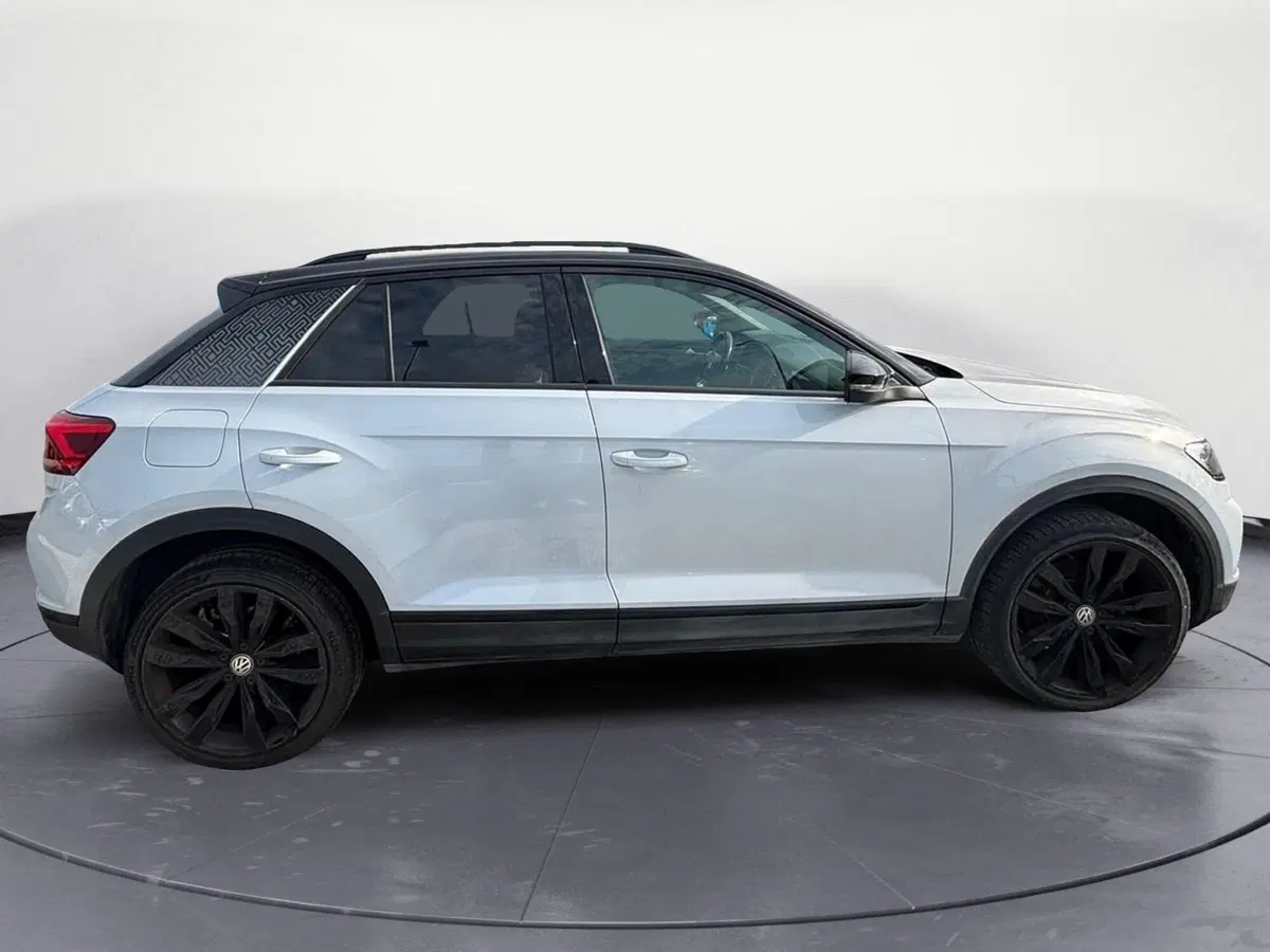 Volkswagen T-Roc usata a Massa-Carrara (6)