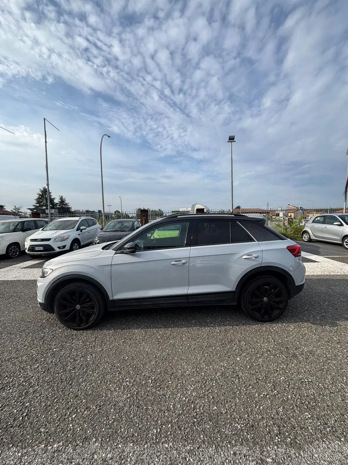 Volkswagen T-Roc usata a Massa-Carrara (8)
