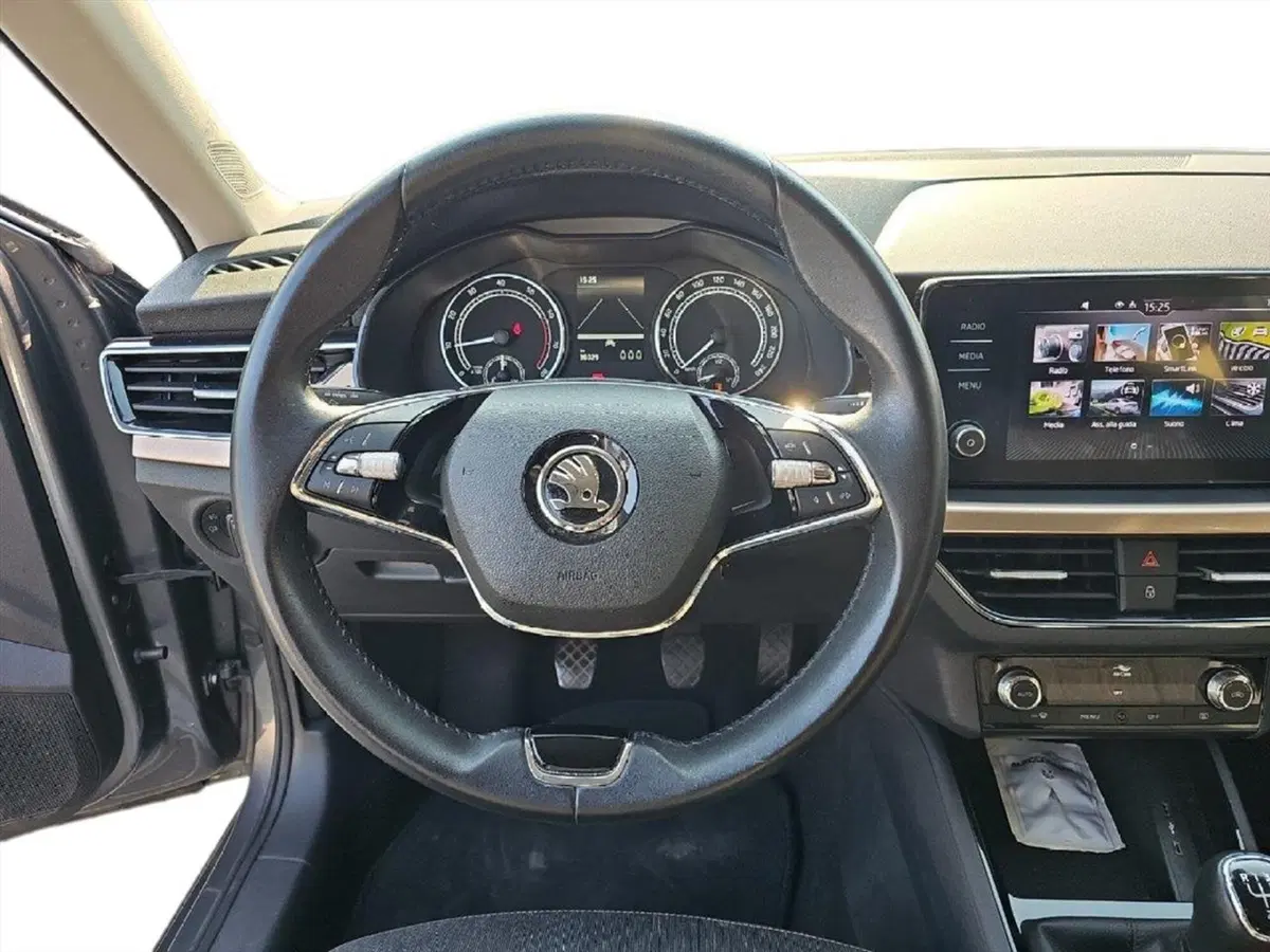 Skoda Kamiq usata a Lecco (10)
