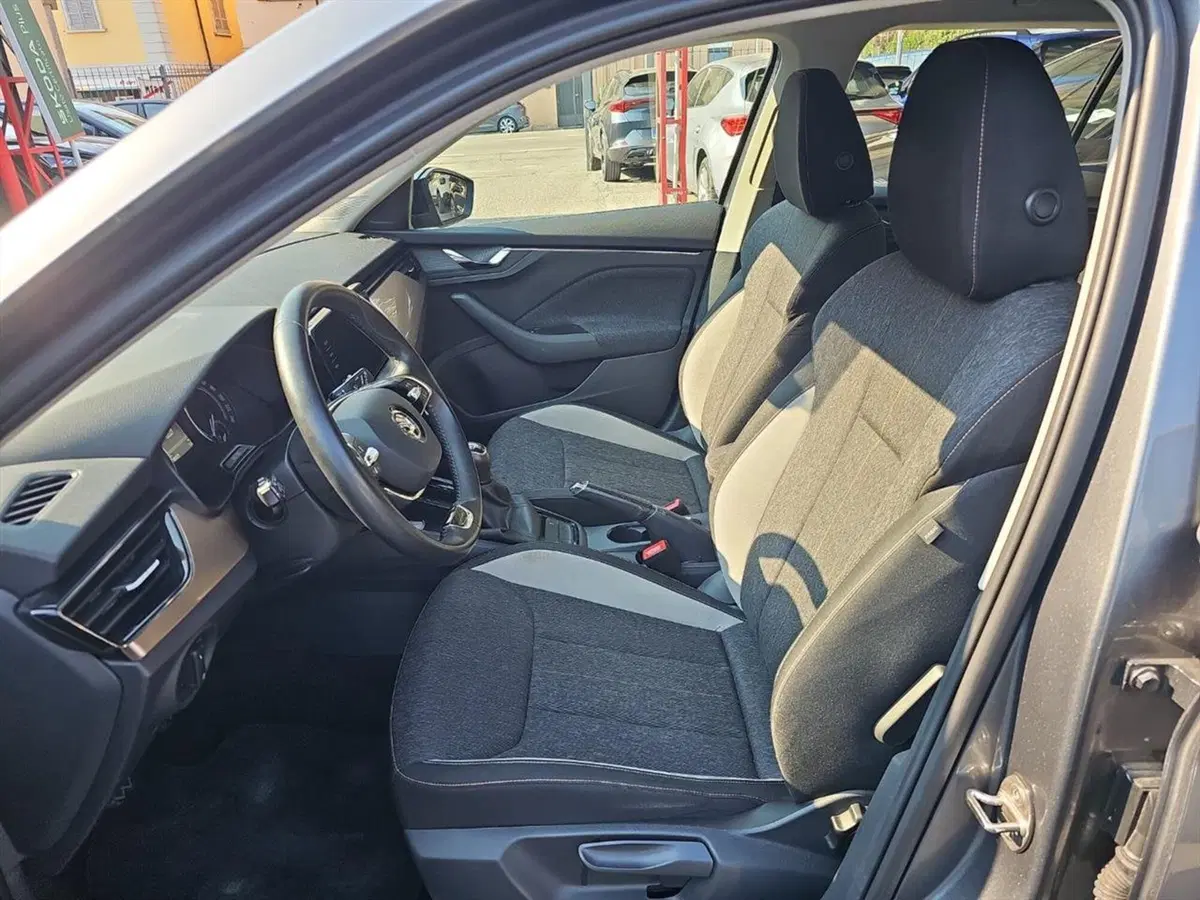 Skoda Kamiq usata a Lecco (11)