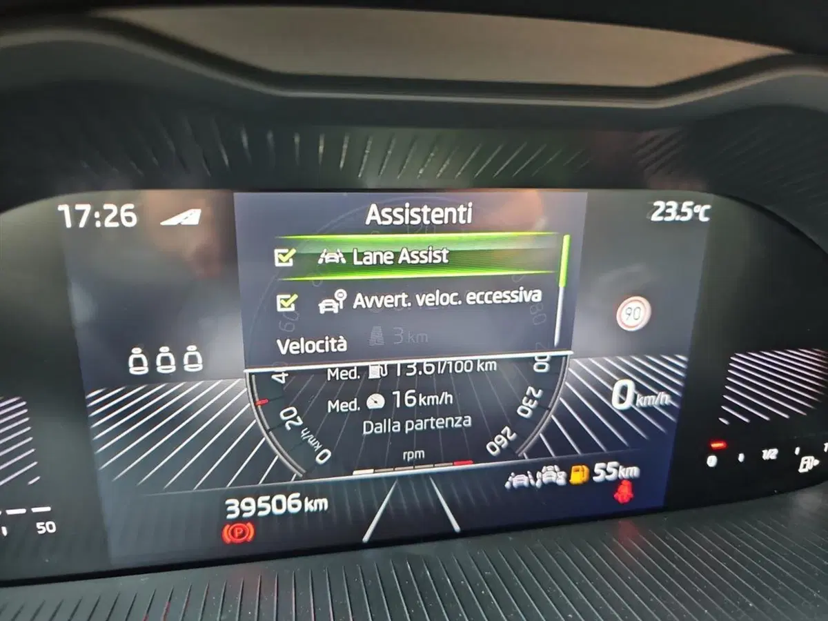 Skoda Kamiq usata a Lecco (17)