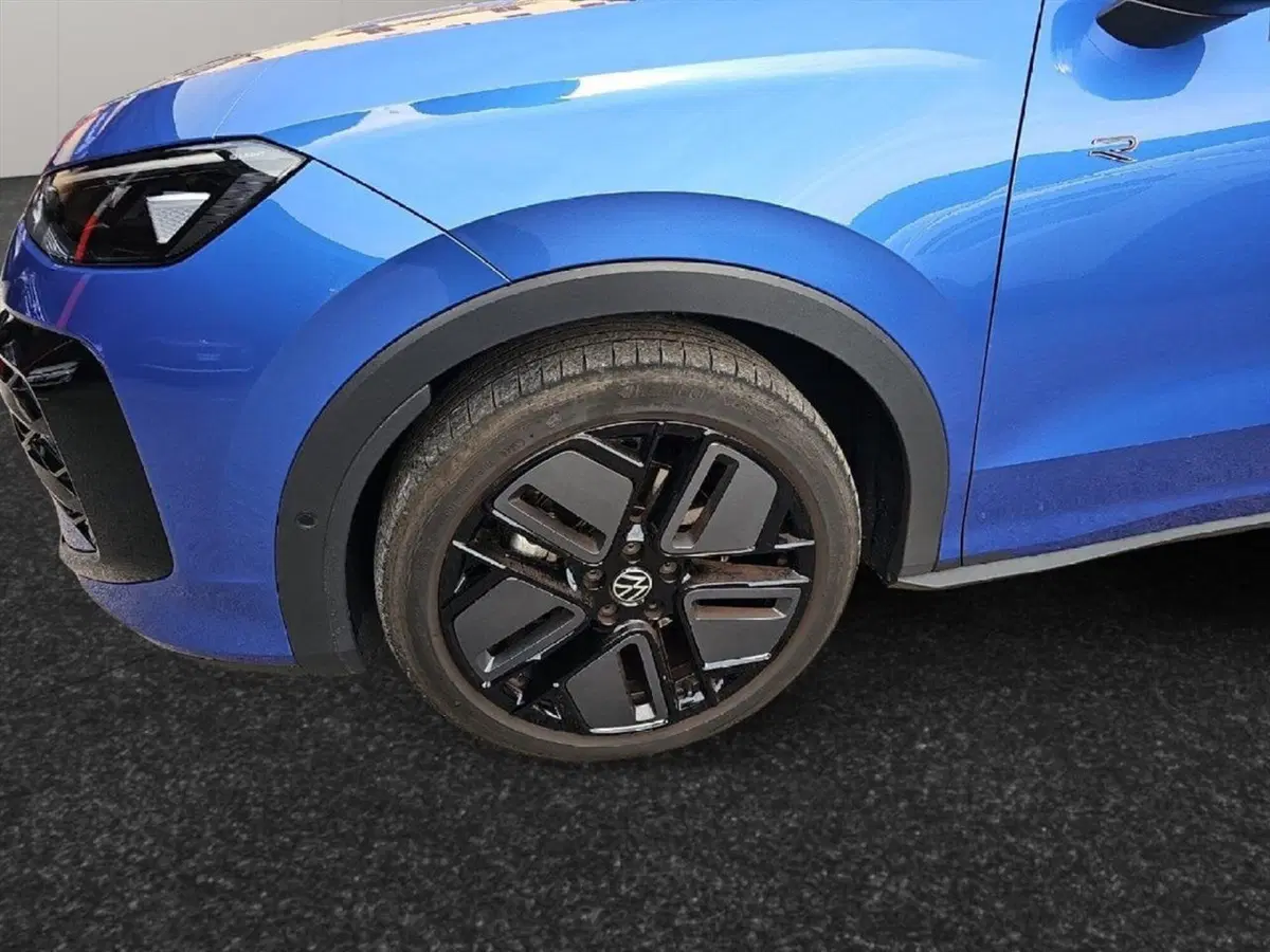 Volkswagen T-Roc usata a Lecco (9)