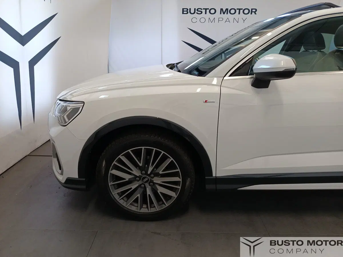 Audi Q3 Sportback usata a Varese (7)
