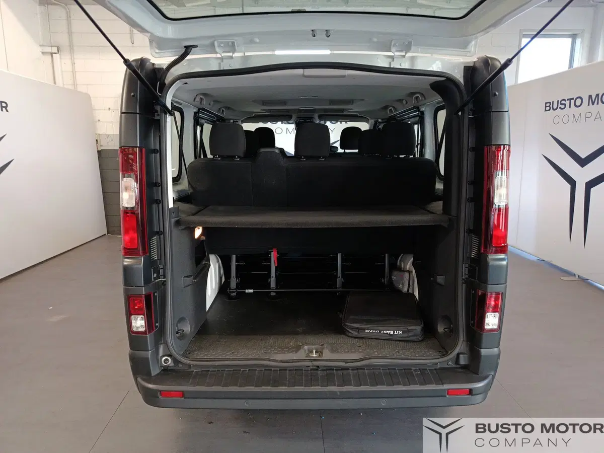 Nissan Primastar usata a Varese (10)