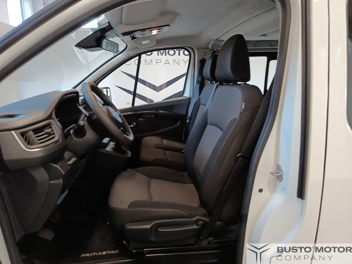 Nissan Primastar usata a Varese (8)