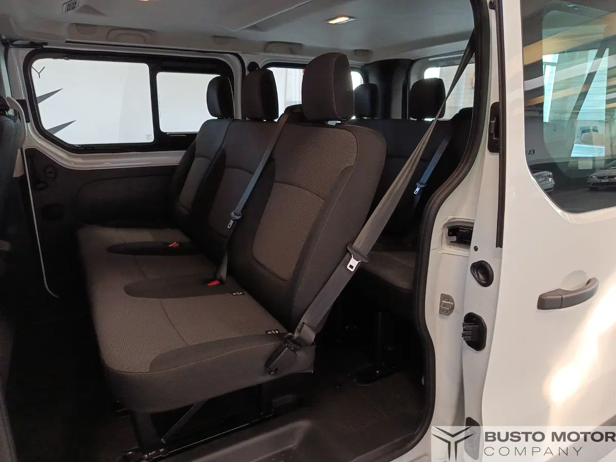 Nissan Primastar usata a Varese (9)