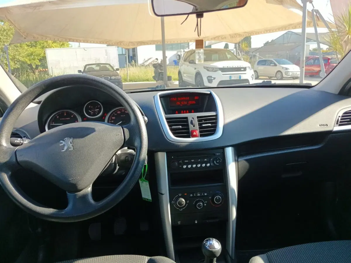Peugeot 207 usata a Macerata (8)