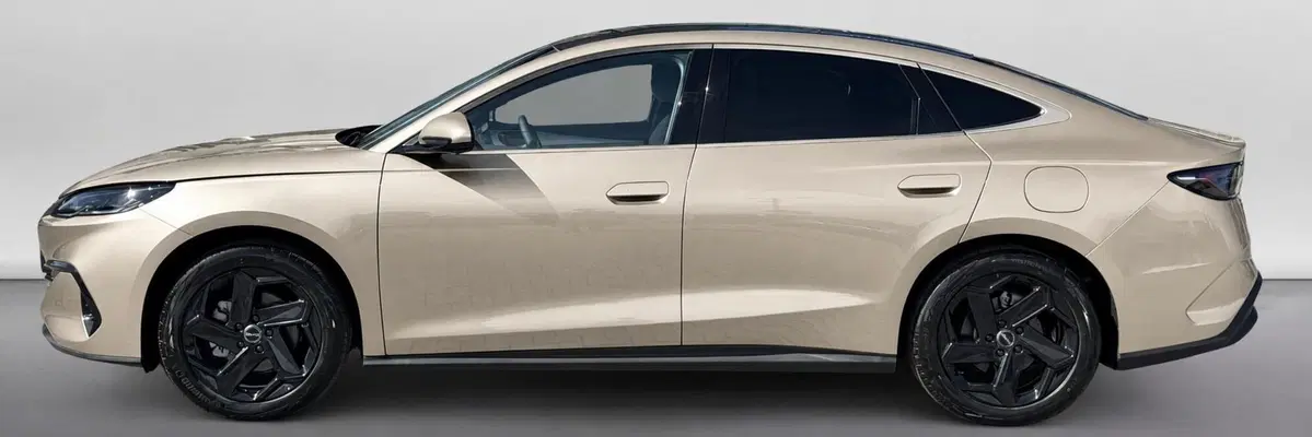 Byd Seal 6 DM-i nuova a Bologna (7)