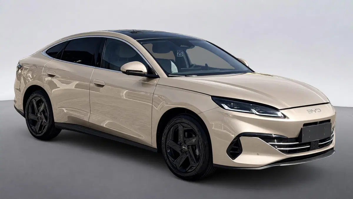Byd Seal 6 DM-i nuova a Bologna