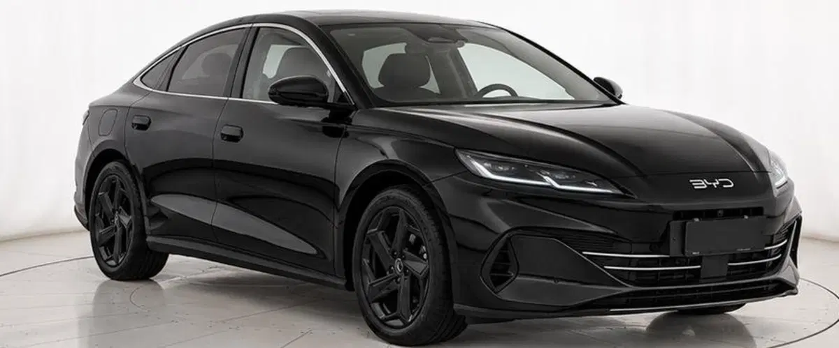 Byd Seal 6 DM-i nuova a Bologna (6)