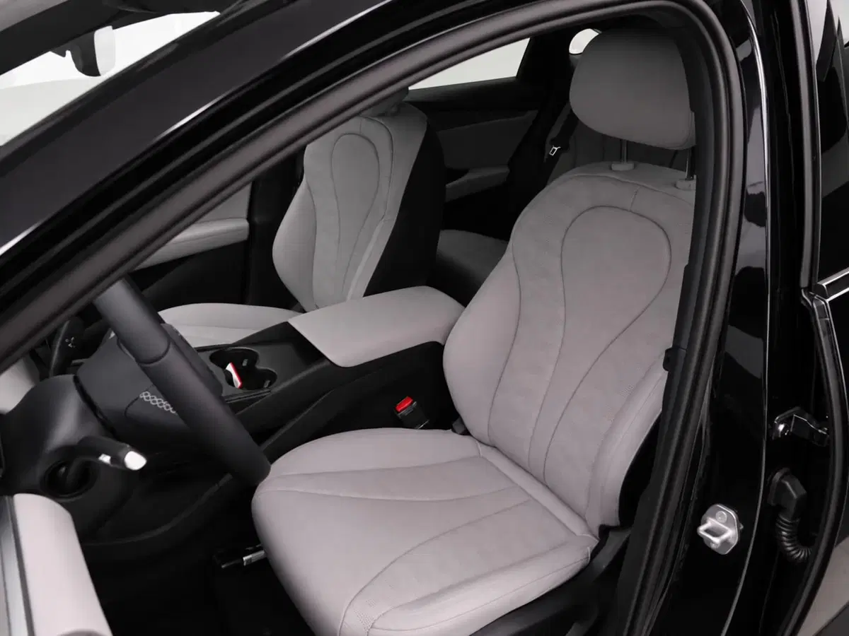 Byd Seal 6 DM-i nuova a Bologna (9)