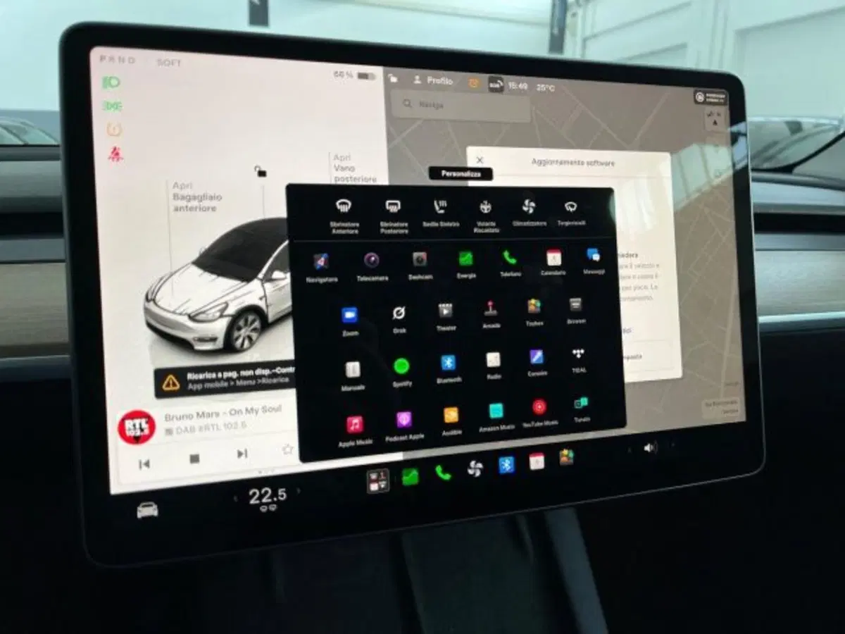 Tesla Model Y usata a Verona (14)