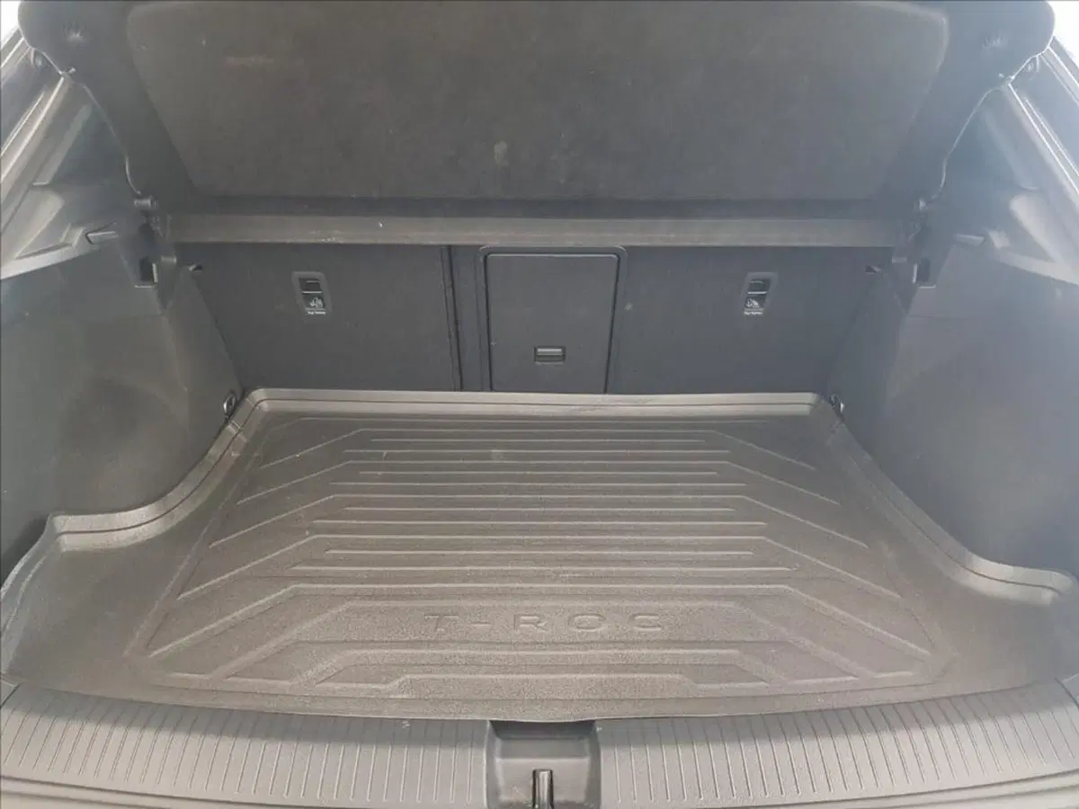 Volkswagen T-Roc usata a Lucca (15)