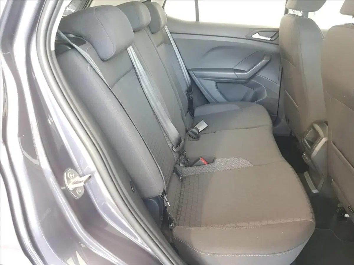 Volkswagen T-Cross usata a Lucca (12)