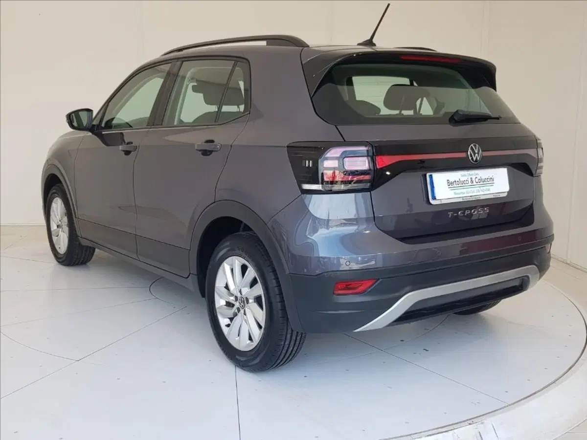 Volkswagen T-Cross usata a Lucca (4)