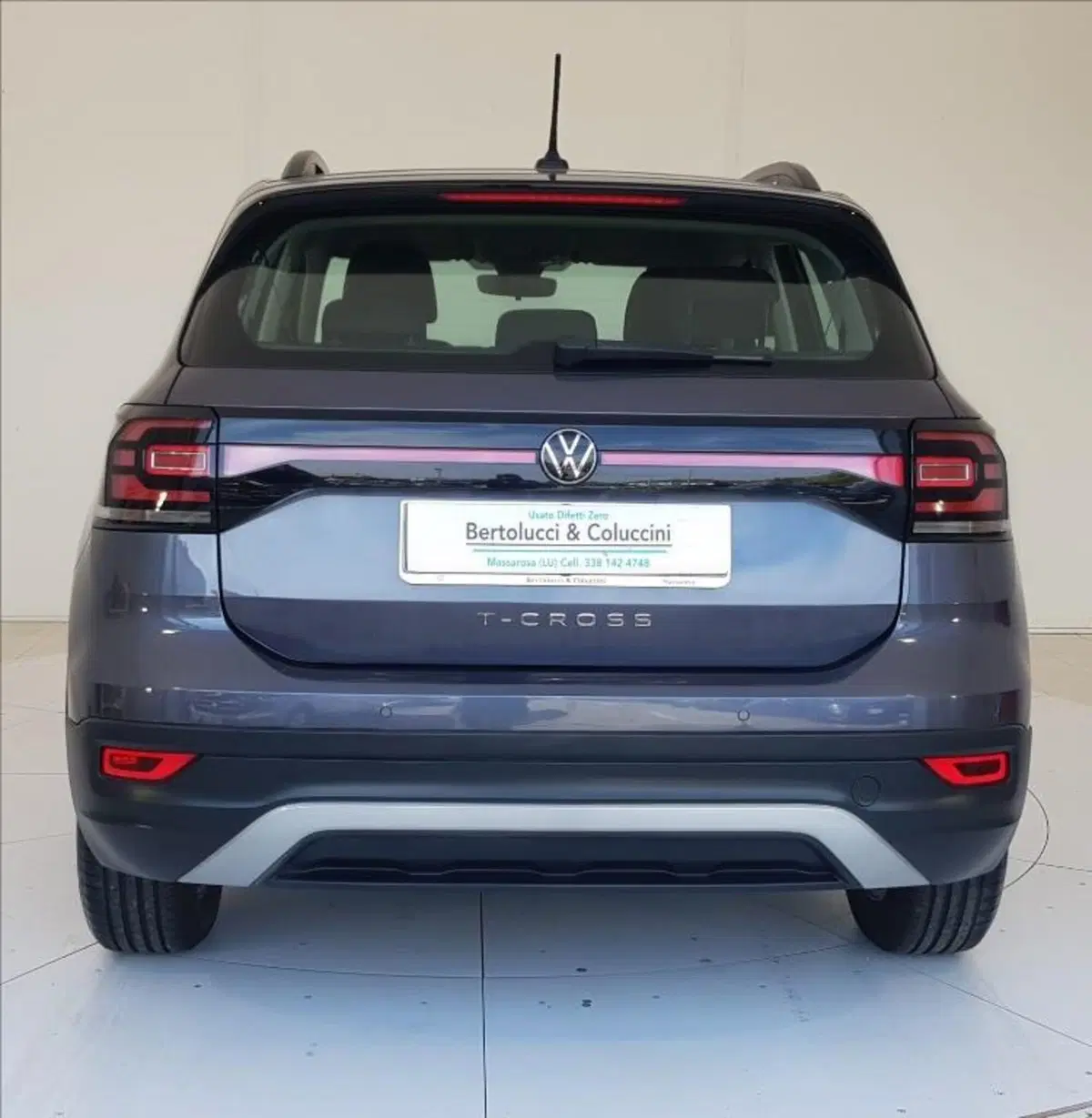 Volkswagen T-Cross usata a Lucca (5)