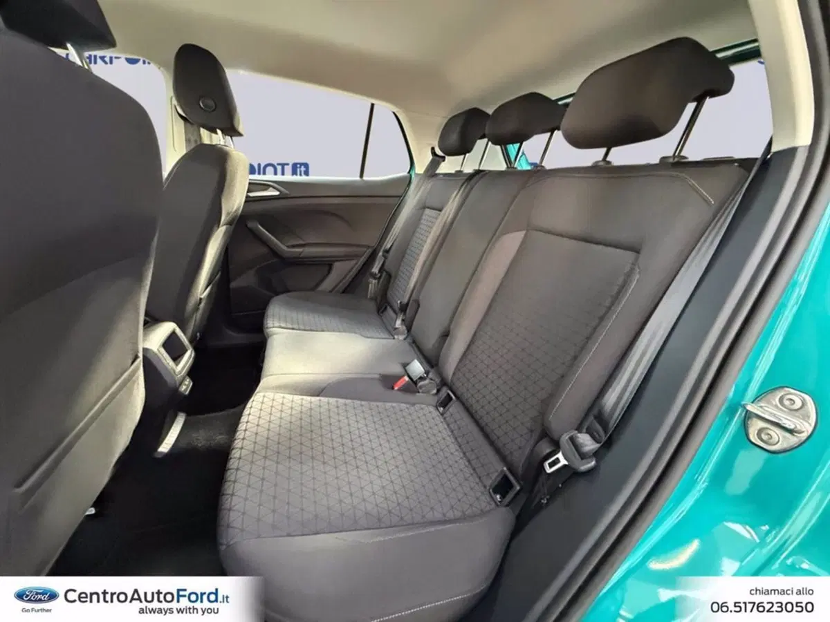 Volkswagen T-Cross usata a Roma (13)