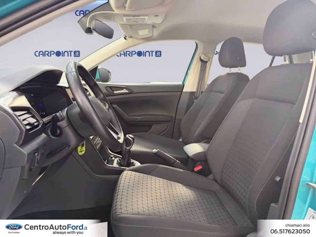 Volkswagen T-Cross usata a Roma (9)