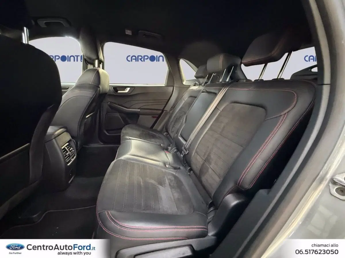 Ford Kuga usata a Roma (13)