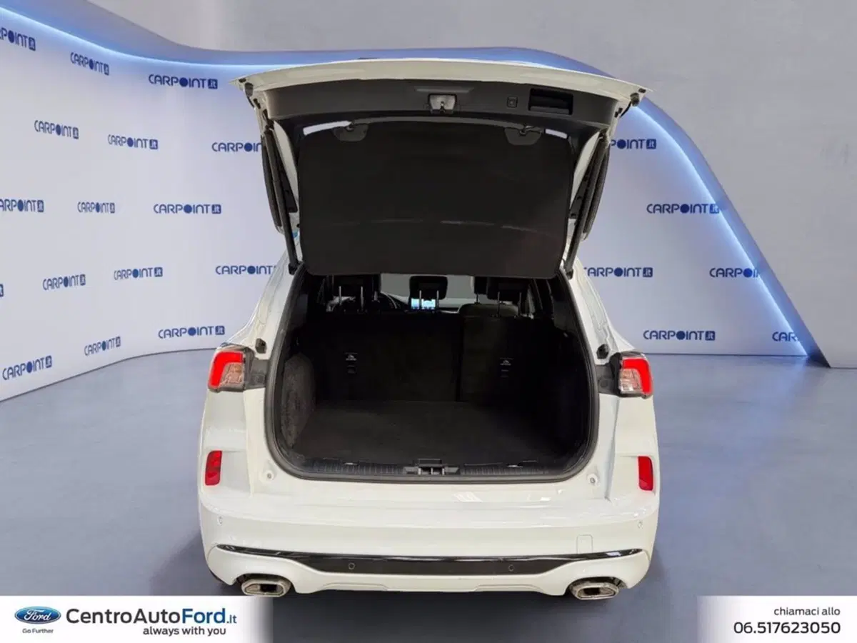 Ford Kuga usata a Roma (17)
