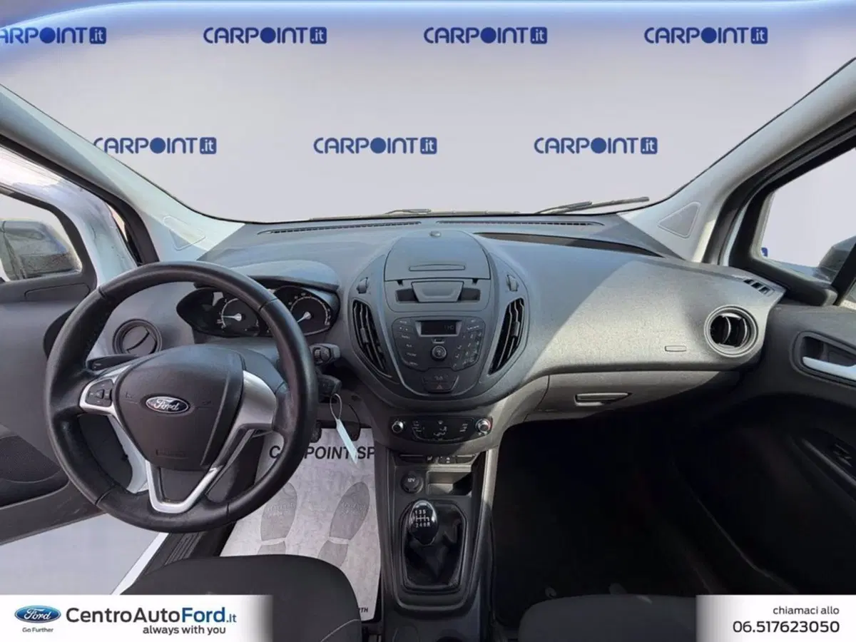 Ford Transit Courier usata a Roma (10)