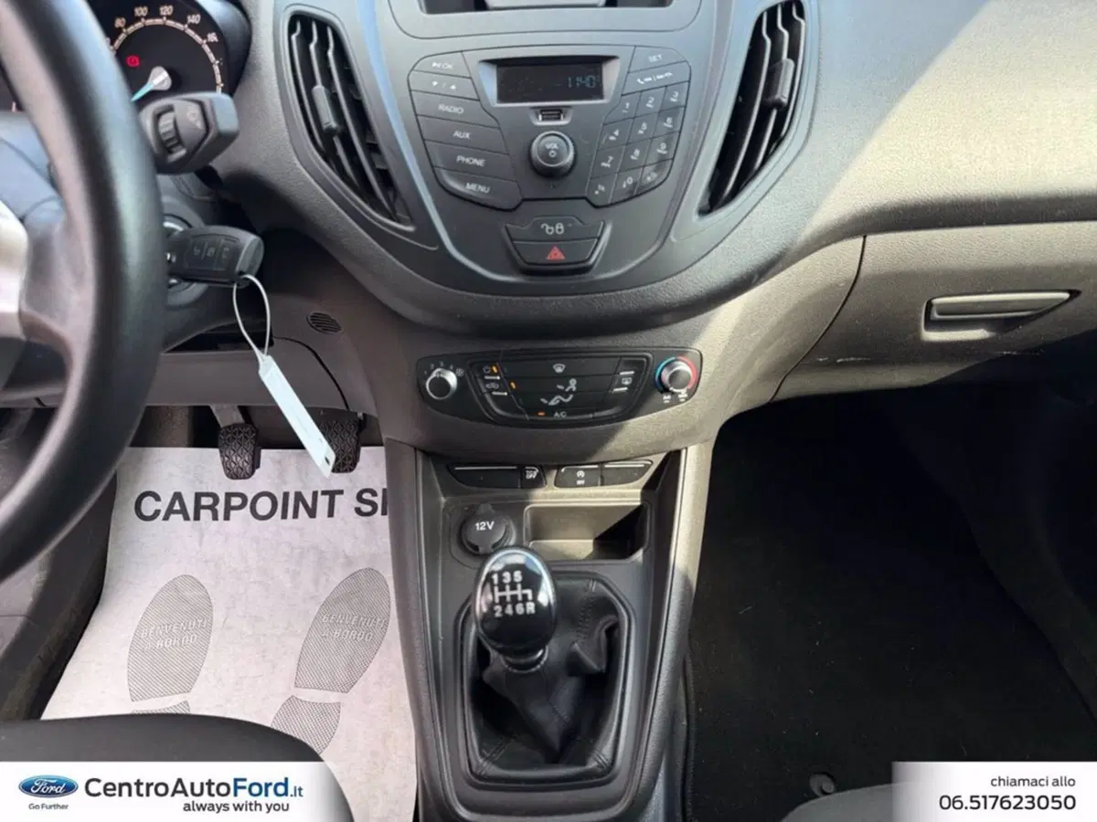 Ford Transit Courier usata a Roma (11)