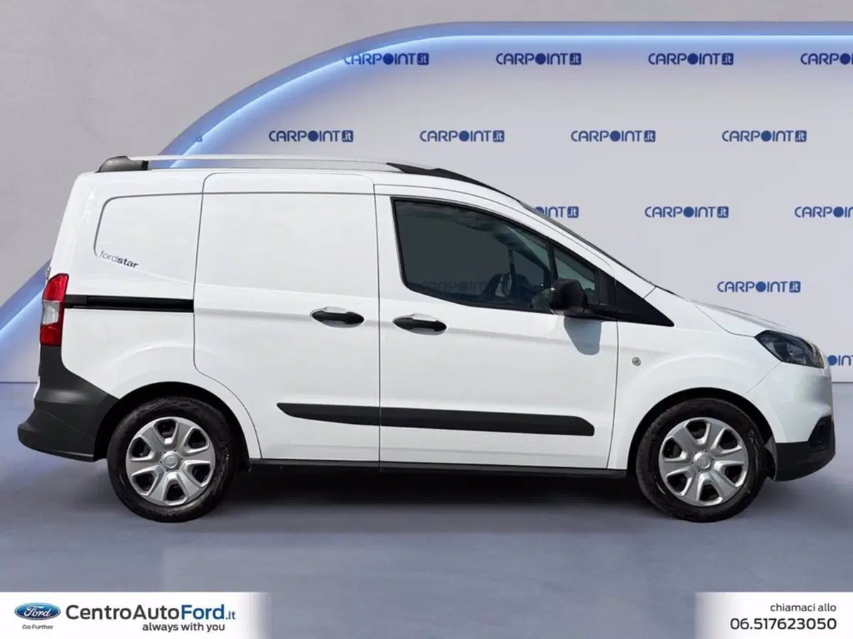Ford Transit Courier usata a Roma (6)