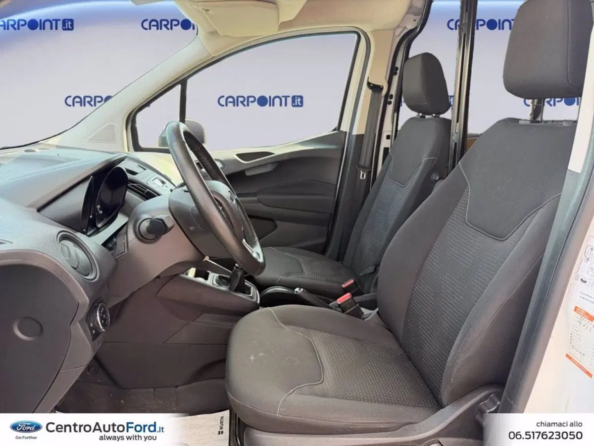 Ford Transit Courier usata a Roma (9)