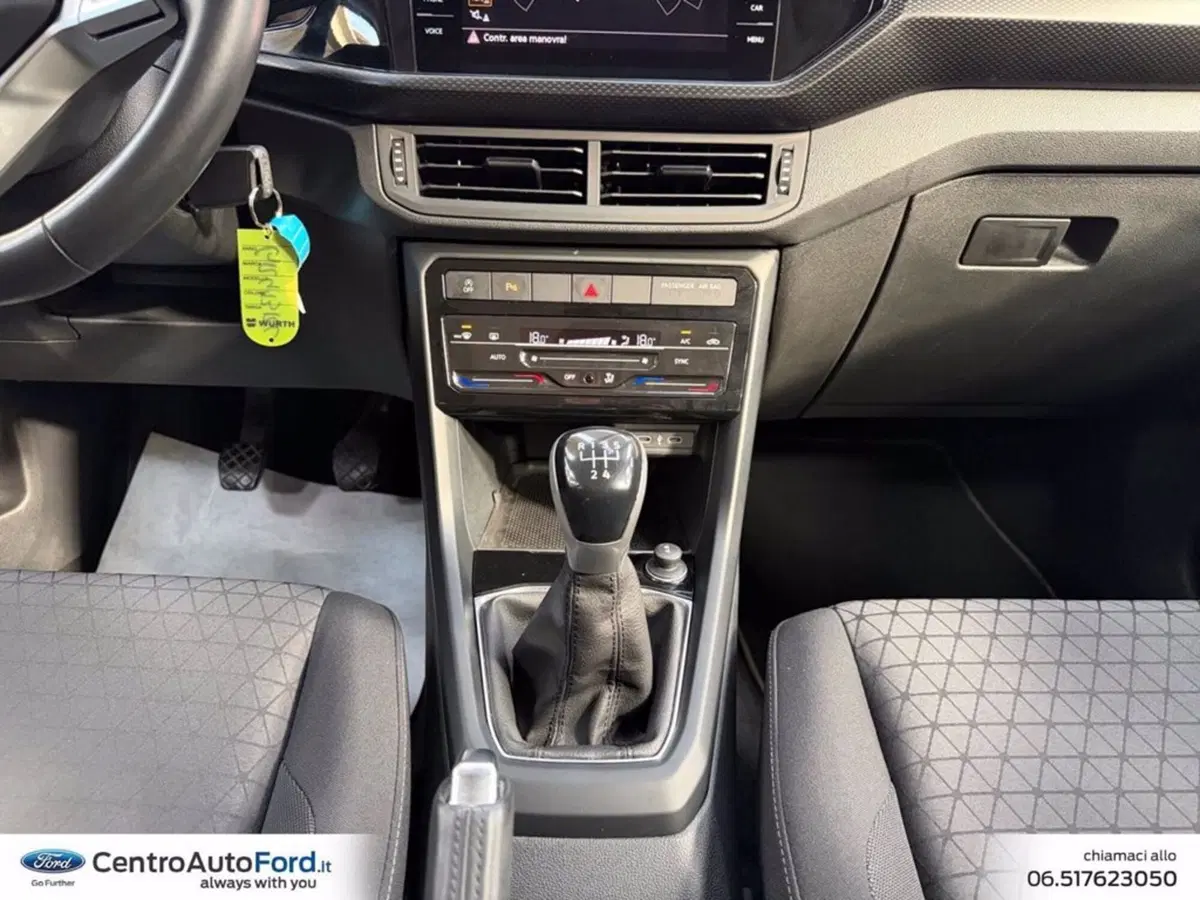 Volkswagen T-Cross usata a Roma (11)