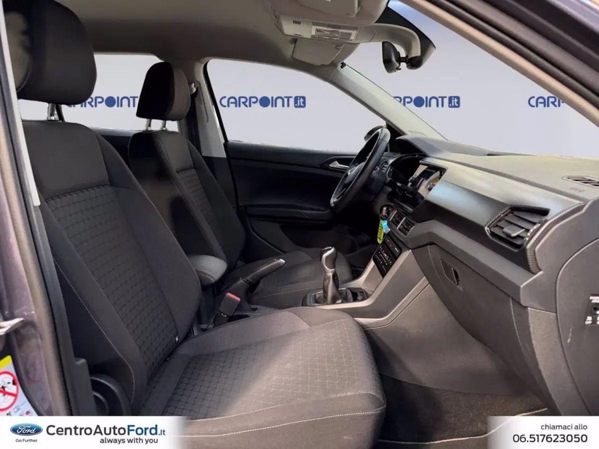 Volkswagen T-Cross usata a Roma (15)